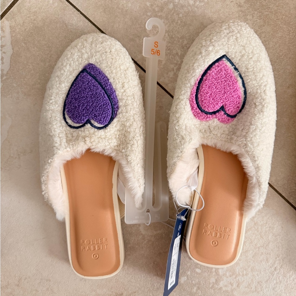 Roller Rabbit x Target Women’s Disco Hearts Fuzzy House Slippers - Picture 5 of 8